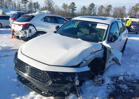 2025 Honda Accord Se z USA, uszkodzony, nr VIN 1HGCY1F46SA081364